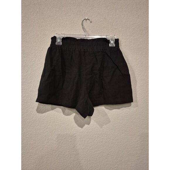 Womens High Rise Smocked Waist Drawstring Casual Shorts Size M Black NWOT - Picture 2 of 6
